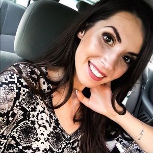 Meet your Posher, Malinda